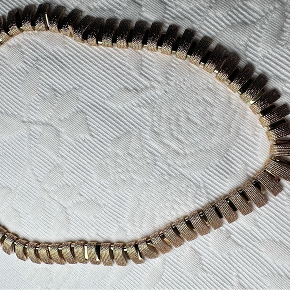 Napier Vintage Elegant Gold Necklace Choker 16’ 4144 Y - Picture 7 of 14